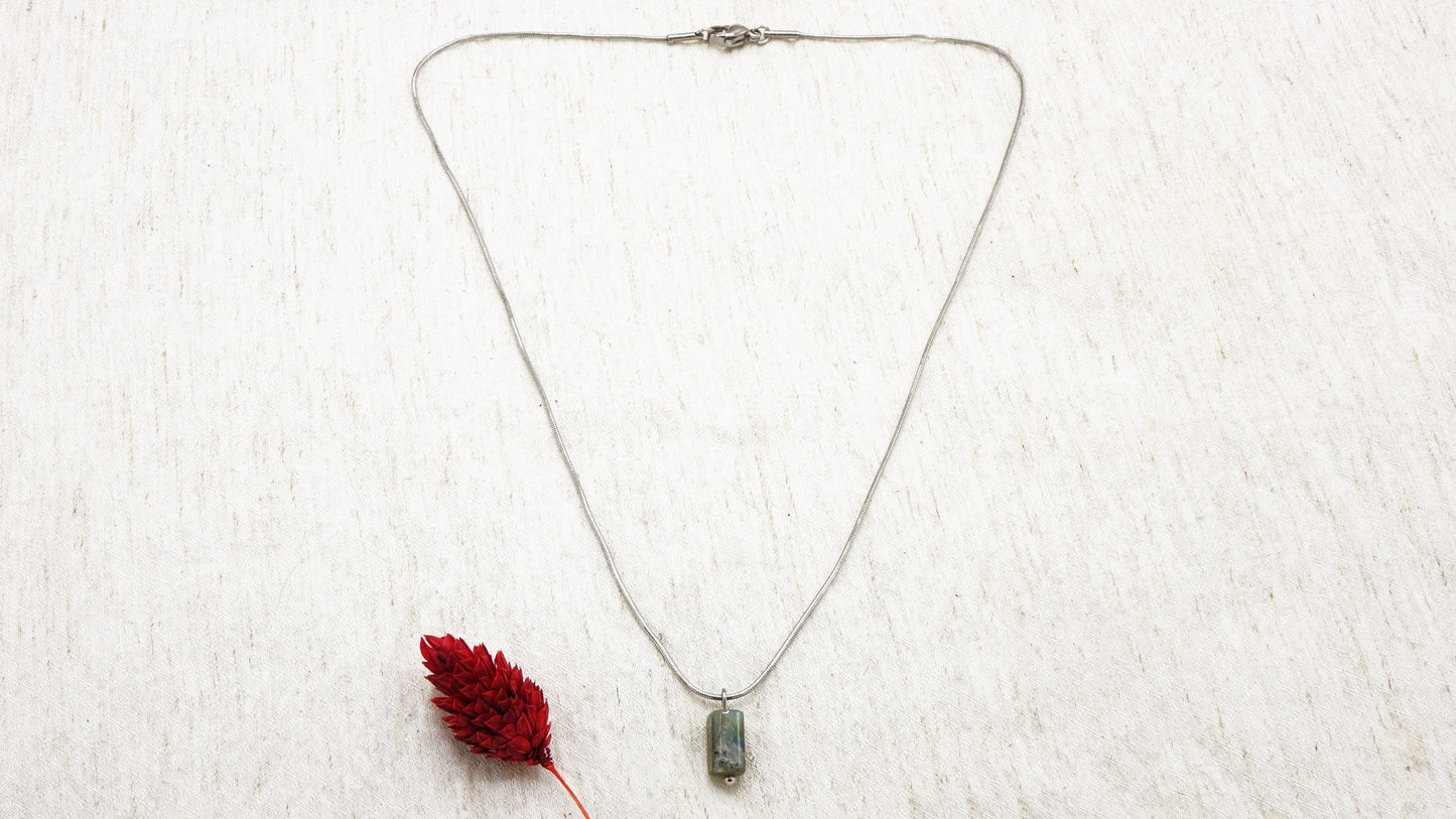 Labradorite Crystal Stone Necklace with Stainless Steel Chain