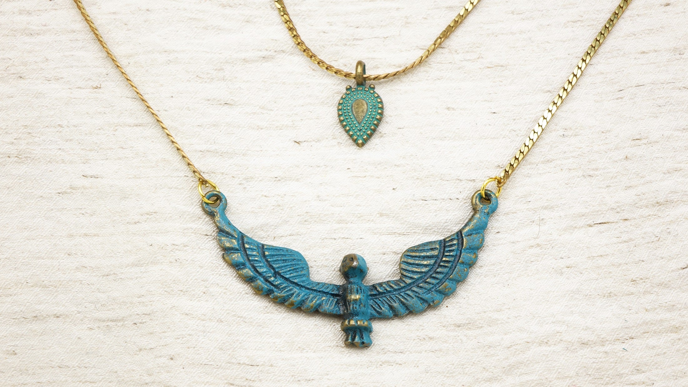 Turquoise hot sale bird necklace